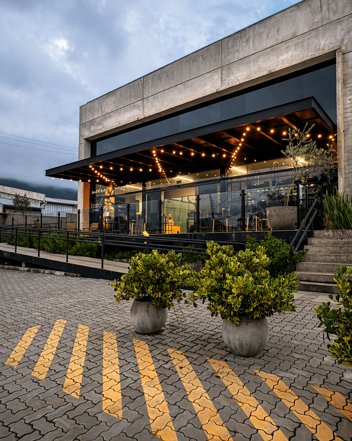 Movere Club — Fachada